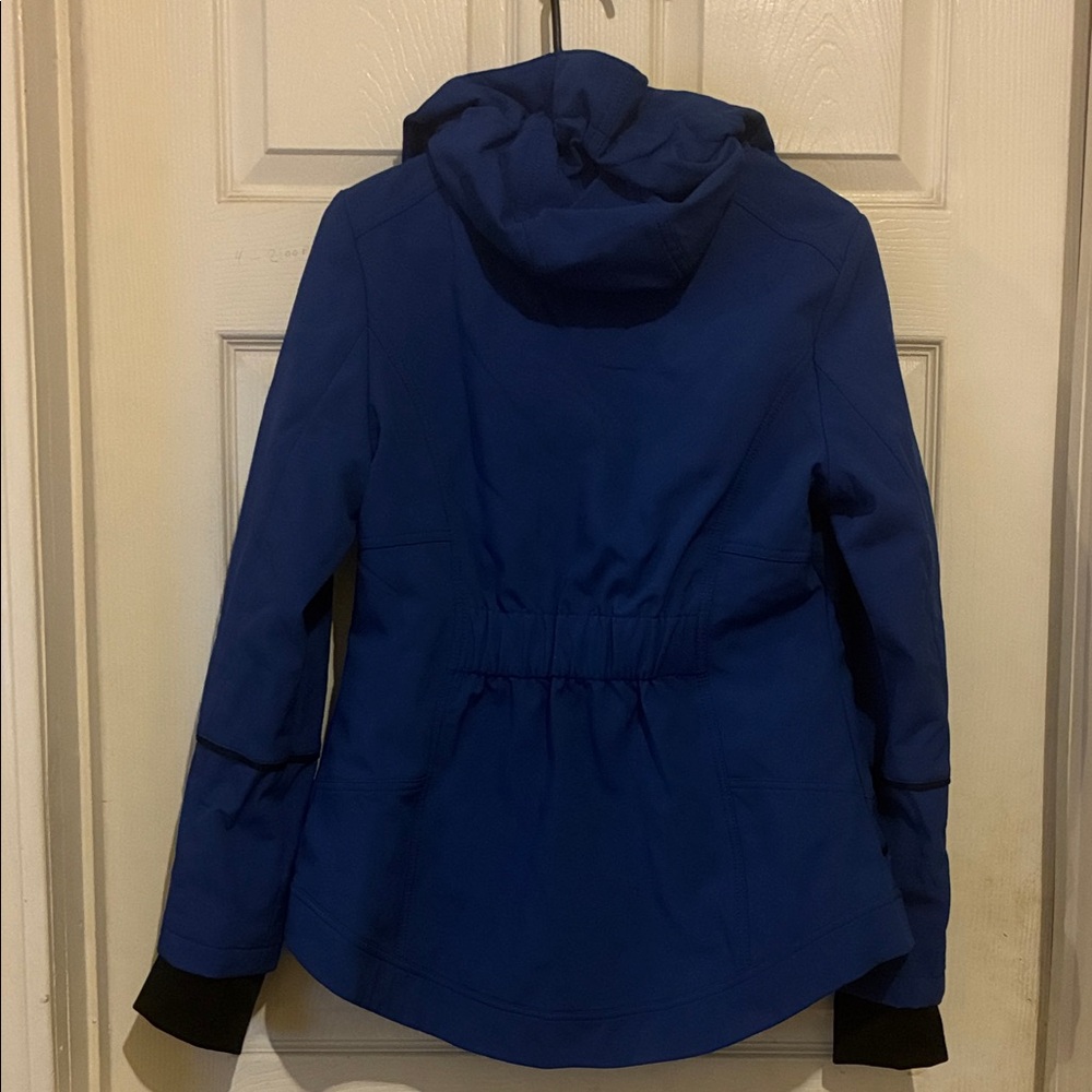GUESS Women's Blue Jacket - Picture 4 of 5